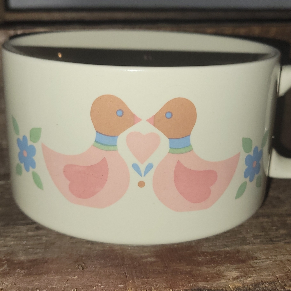 Vintage farmhouse cups/soup bowl - Picture 2 of 3